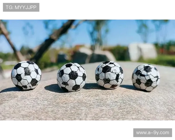 围绕足球巧克力游戏名称起源的趣味探索与文化渊源深度解析全景展现